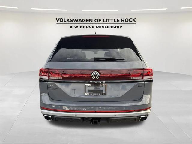 new 2025 Volkswagen Atlas car, priced at $46,670