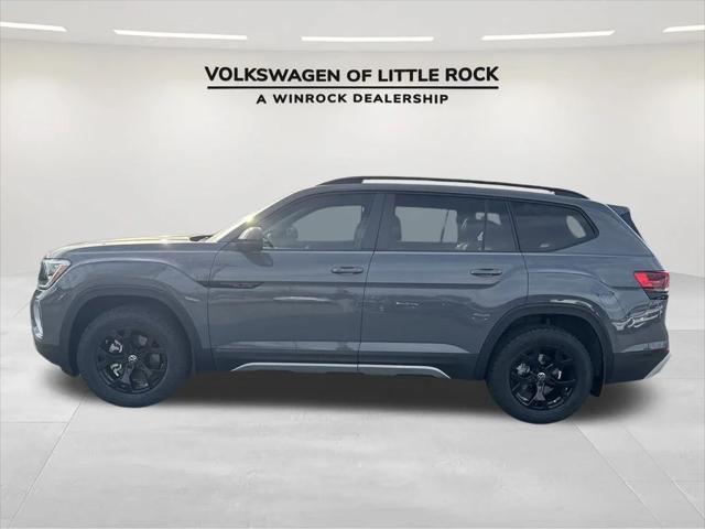 new 2025 Volkswagen Atlas car, priced at $46,670