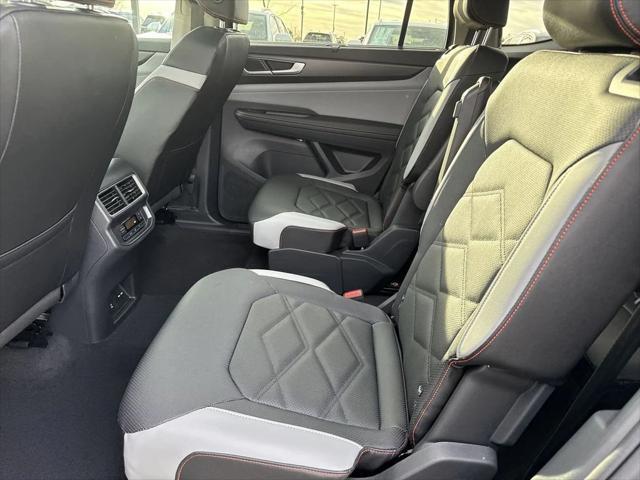 new 2025 Volkswagen Atlas car, priced at $46,439