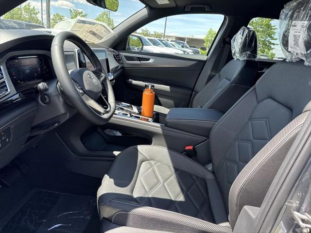 new 2025 Volkswagen Atlas Cross Sport car, priced at $41,643