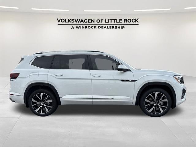 new 2025 Volkswagen Atlas car, priced at $54,946