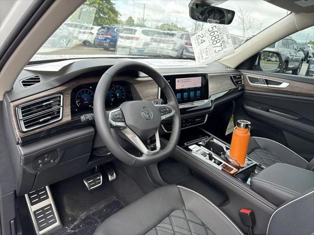 new 2025 Volkswagen Atlas car, priced at $54,946
