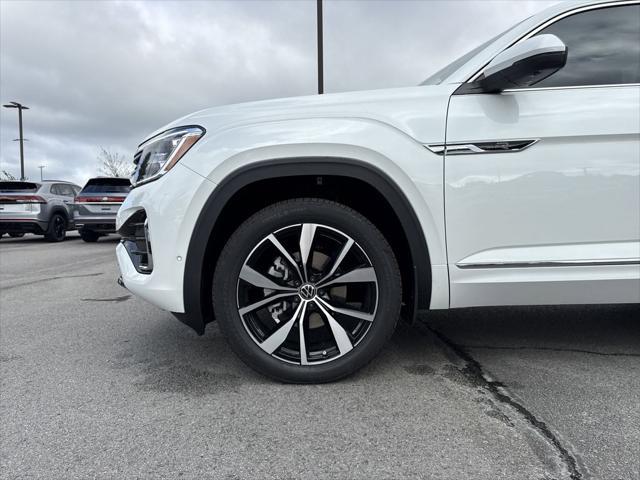 new 2025 Volkswagen Atlas car, priced at $54,946