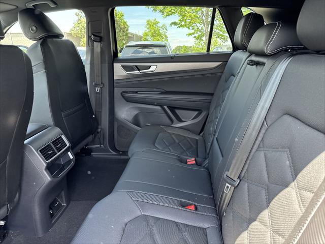 new 2025 Volkswagen Atlas Cross Sport car, priced at $41,843