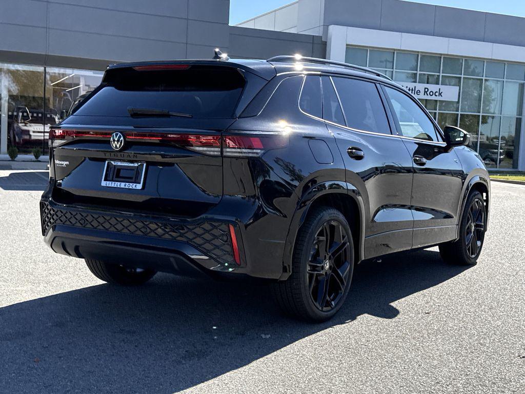 new 2026 Volkswagen Tiguan car, priced at $39,025