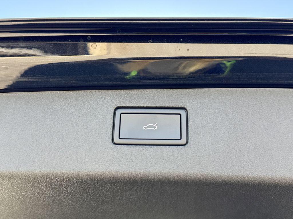 new 2026 Volkswagen Tiguan car, priced at $39,025