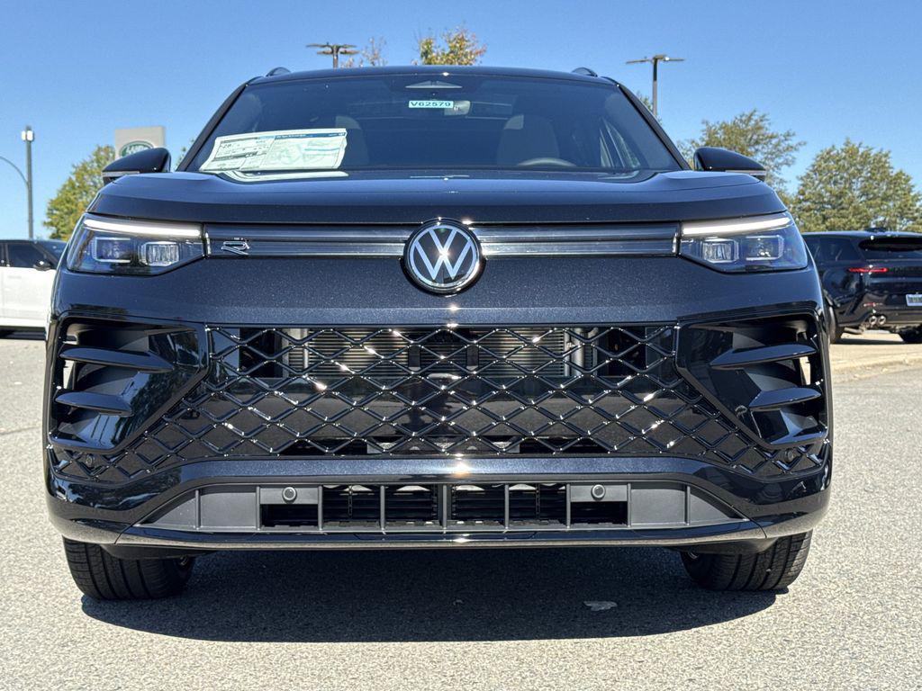 new 2026 Volkswagen Tiguan car, priced at $39,025