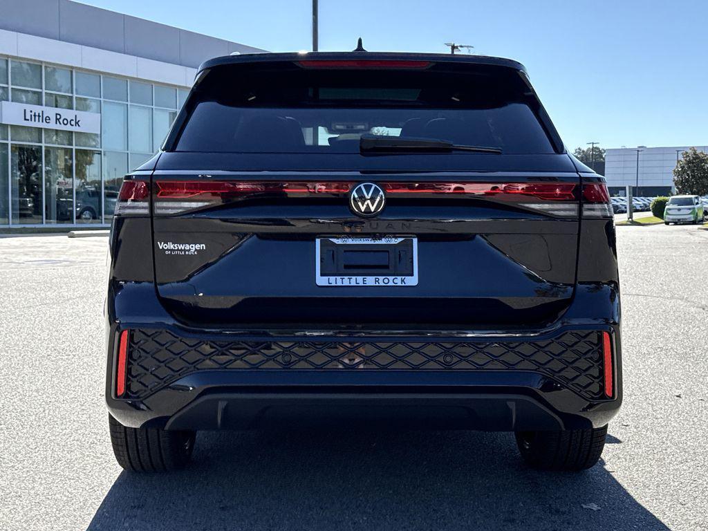 new 2026 Volkswagen Tiguan car, priced at $39,025