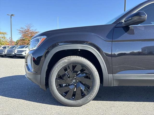 new 2025 Volkswagen Atlas car, priced at $43,443