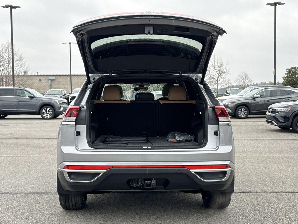 new 2026 Volkswagen Atlas Cross Sport car, priced at $49,416