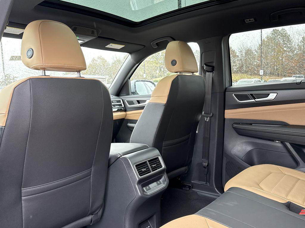 new 2026 Volkswagen Atlas Cross Sport car, priced at $49,416