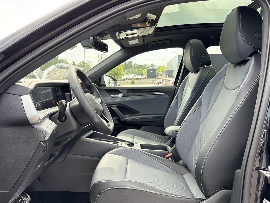 new 2025 Volkswagen Tiguan car, priced at $37,747