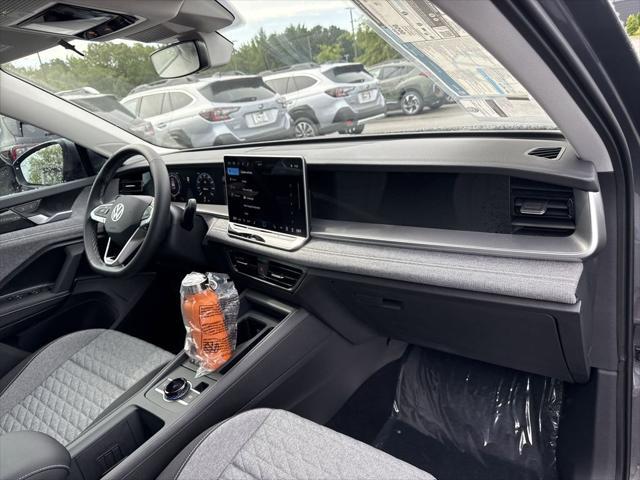 new 2025 Volkswagen Tiguan car, priced at $31,811