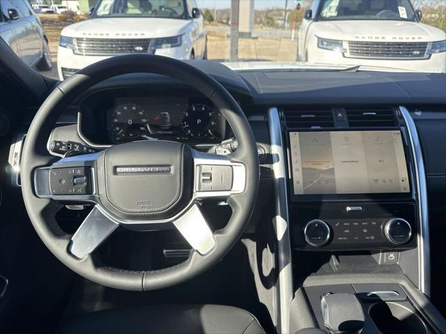 new 2025 Land Rover Discovery car, priced at $86,478