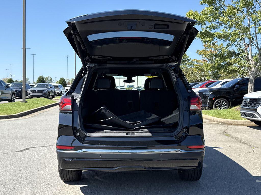 used 2023 Chevrolet Equinox car, priced at $24,500