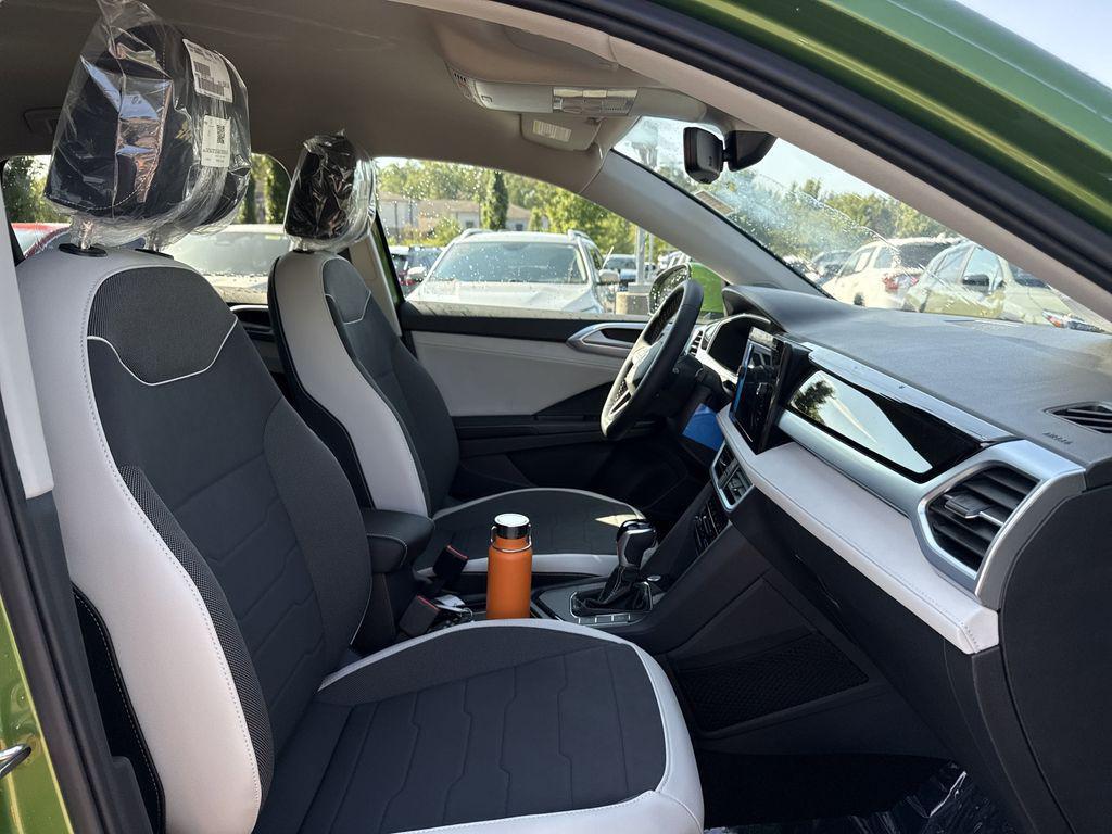 new 2025 Volkswagen Taos car, priced at $31,111