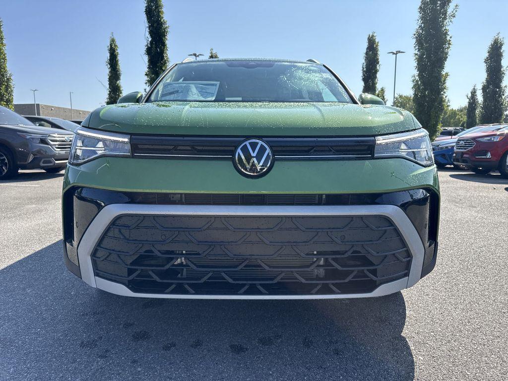new 2025 Volkswagen Taos car, priced at $31,111