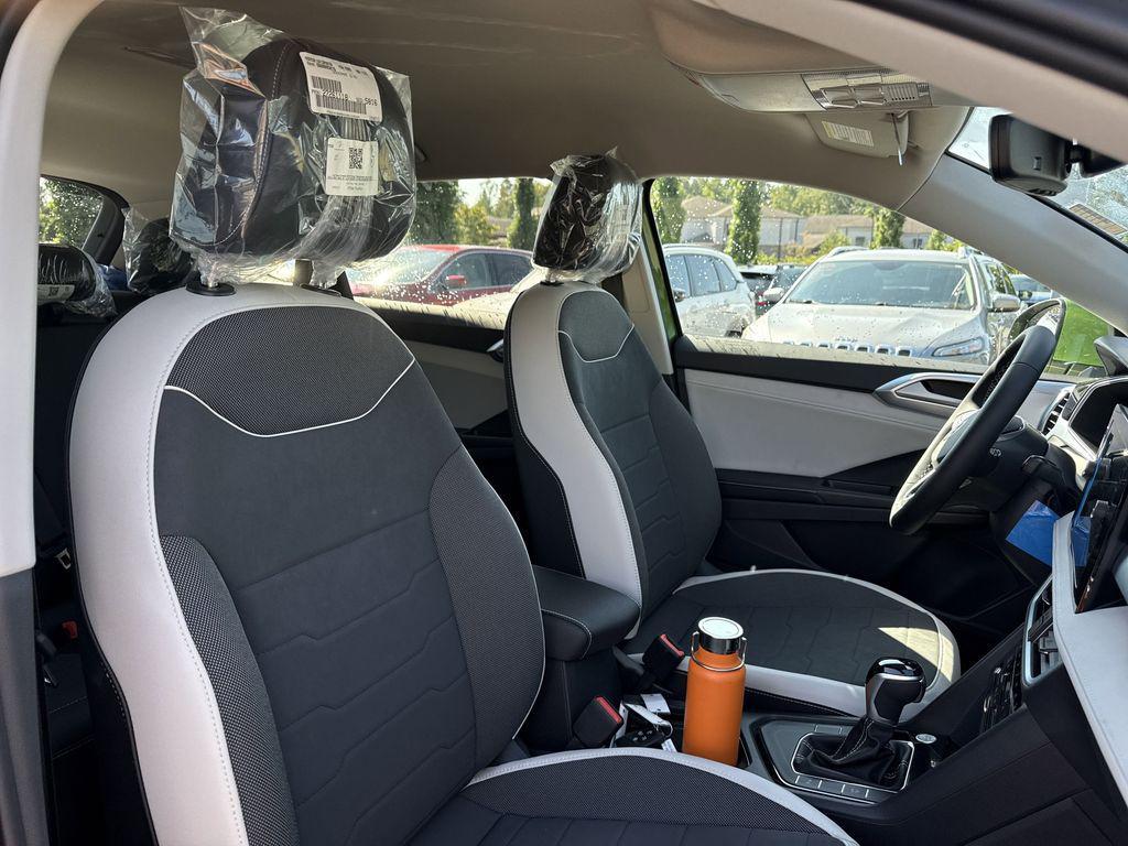 new 2025 Volkswagen Taos car, priced at $31,111