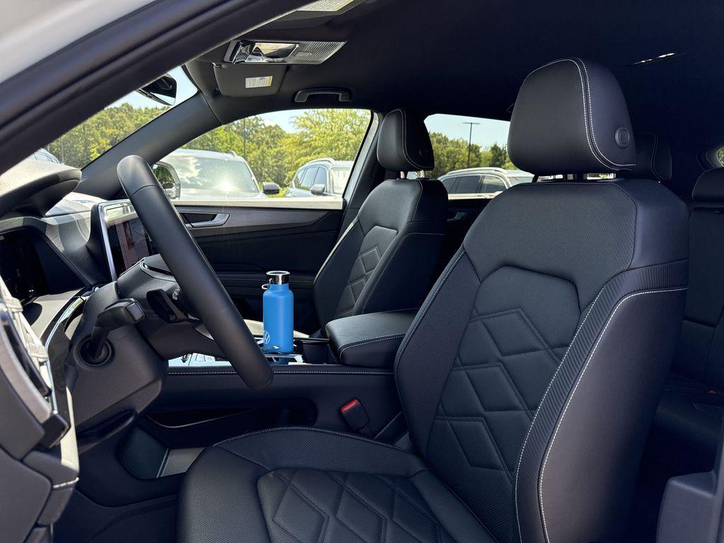 new 2025 Volkswagen Atlas Cross Sport car, priced at $42,732