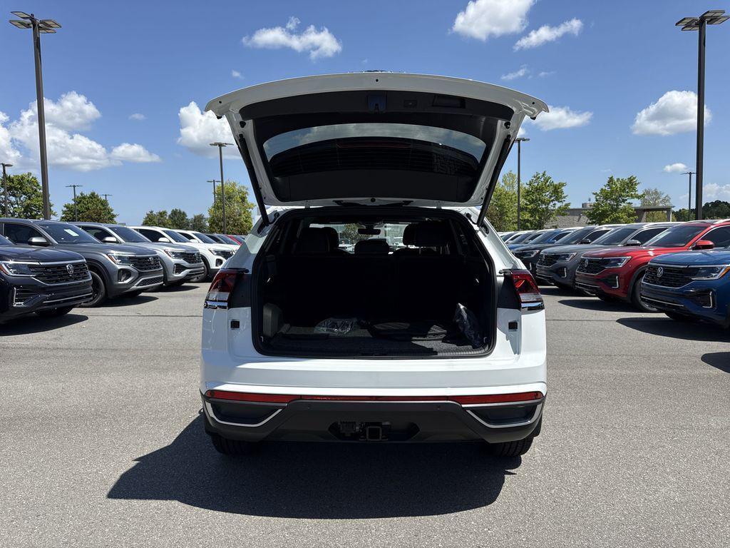 new 2025 Volkswagen Atlas Cross Sport car, priced at $41,732