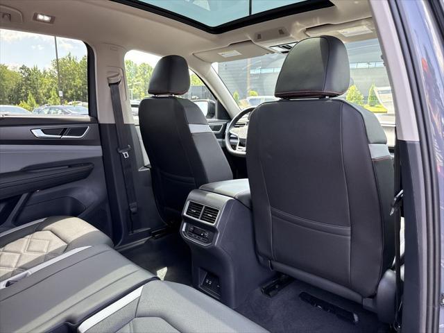 new 2025 Volkswagen Atlas car, priced at $48,114