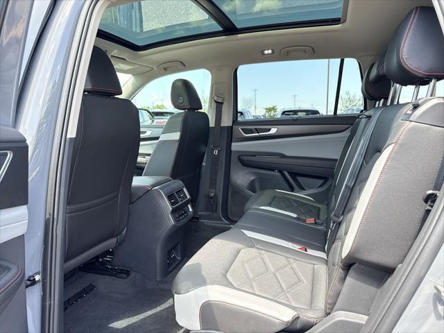 new 2025 Volkswagen Atlas car, priced at $48,114
