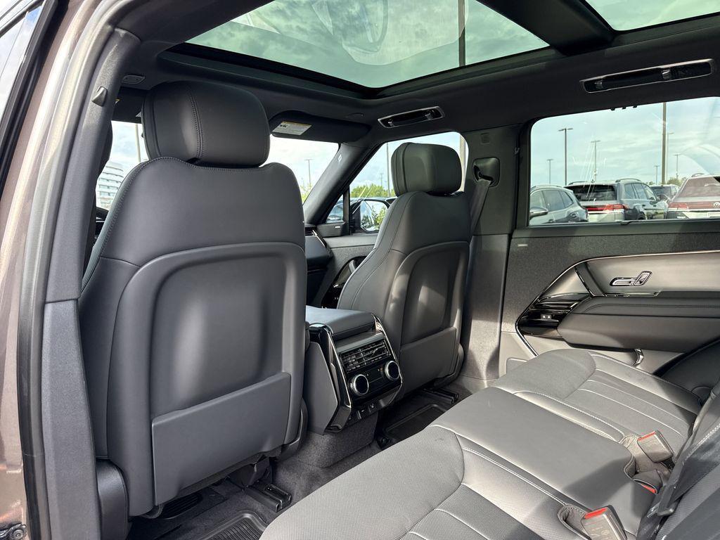 new 2025 Land Rover Range Rover Sport car, priced at $97,060