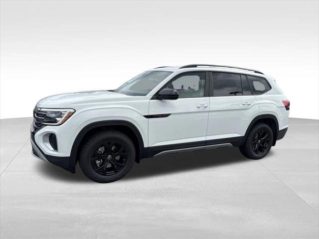 new 2025 Volkswagen Atlas car, priced at $47,577