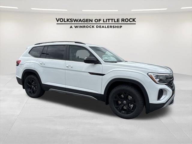 new 2025 Volkswagen Atlas car, priced at $46,777