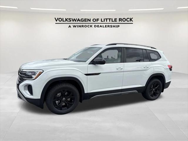 new 2025 Volkswagen Atlas car, priced at $46,777