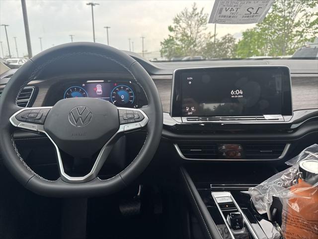new 2025 Volkswagen Atlas car, priced at $48,107