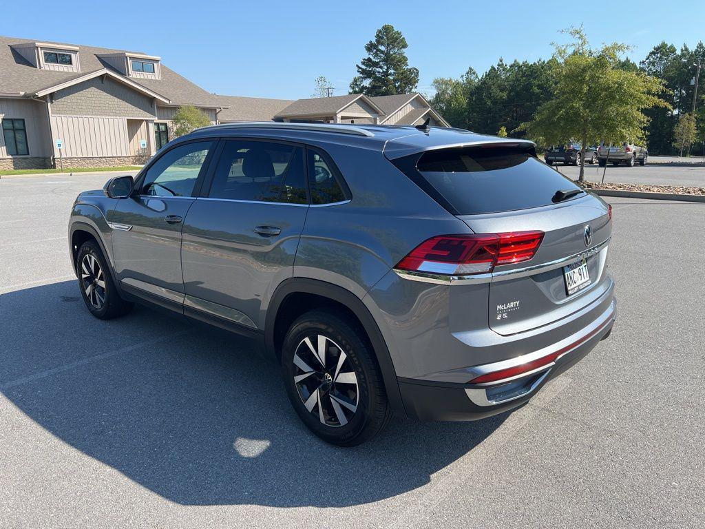used 2022 Volkswagen Atlas Cross Sport car, priced at $26,474