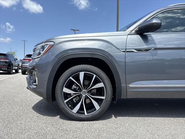 new 2025 Volkswagen Atlas car, priced at $53,911