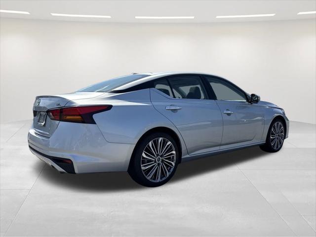 used 2023 Nissan Altima car, priced at $19,750