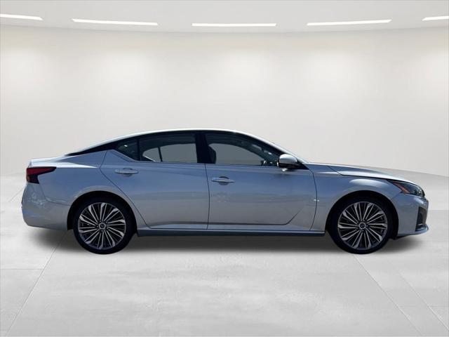 used 2023 Nissan Altima car, priced at $19,750