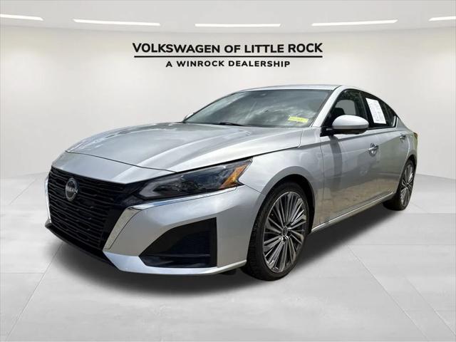 used 2023 Nissan Altima car, priced at $21,250