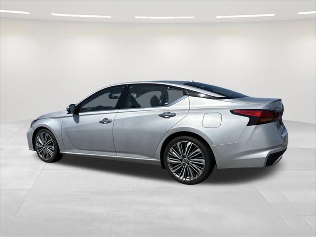 used 2023 Nissan Altima car, priced at $19,750