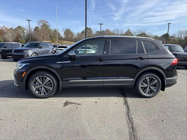 new 2024 Volkswagen Tiguan car, priced at $27,927