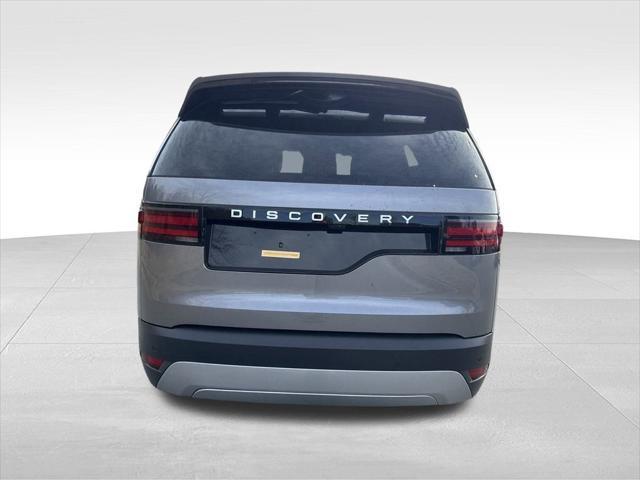 new 2025 Land Rover Discovery car, priced at $71,578