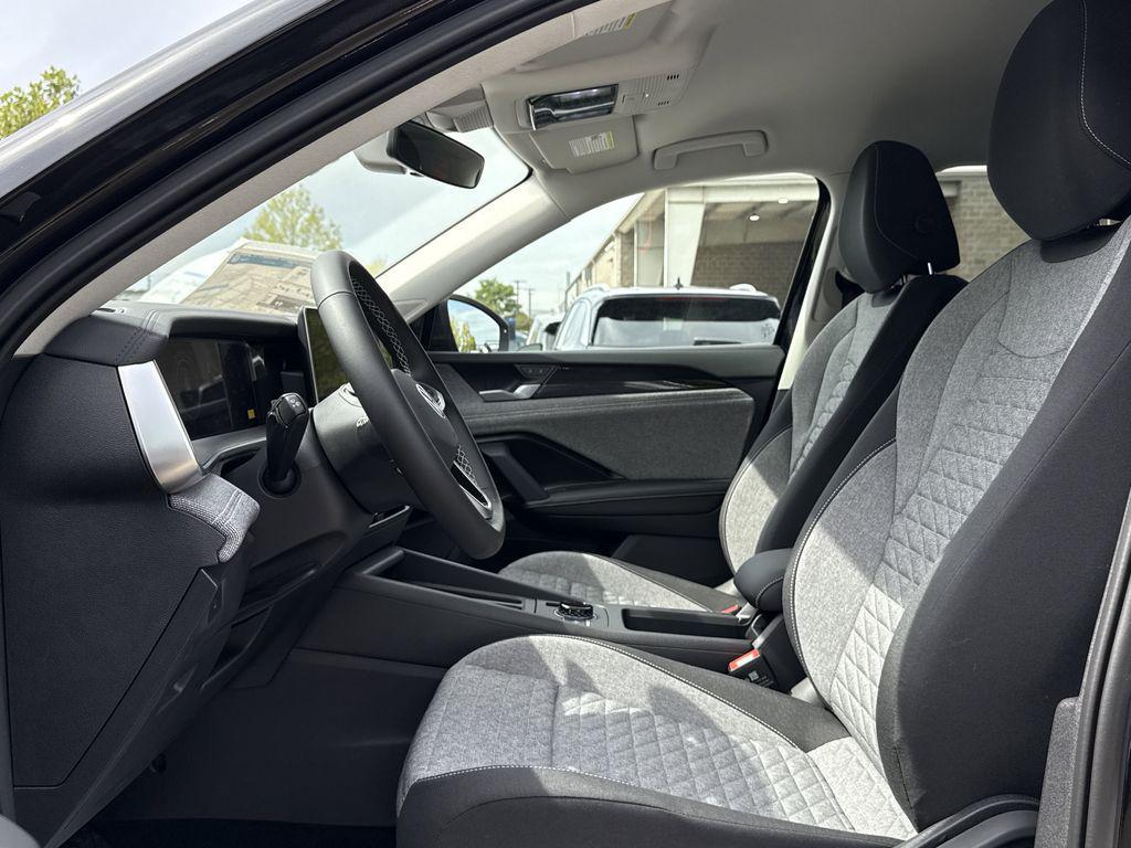 new 2025 Volkswagen Tiguan car, priced at $31,350