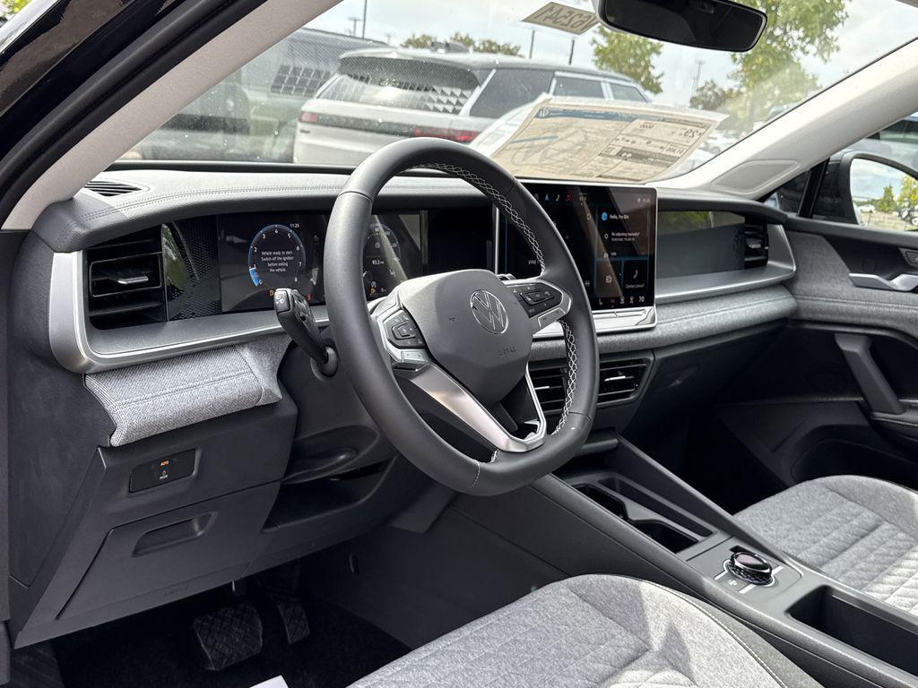 new 2025 Volkswagen Tiguan car, priced at $31,350