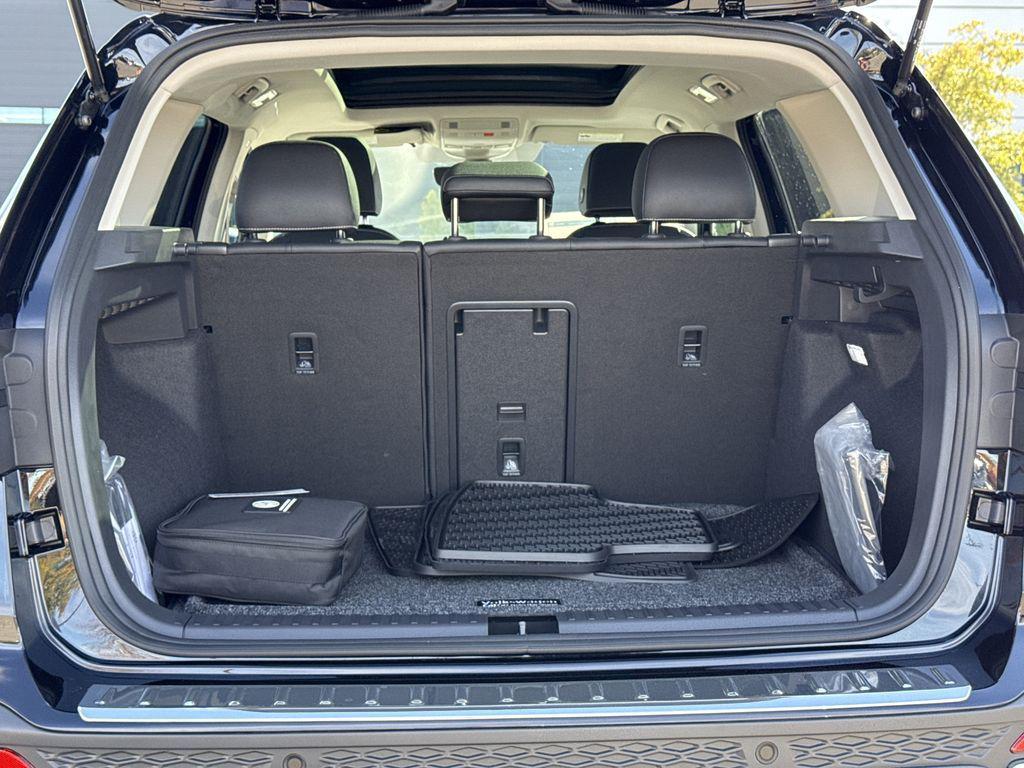 new 2026 Volkswagen Taos car, priced at $38,492