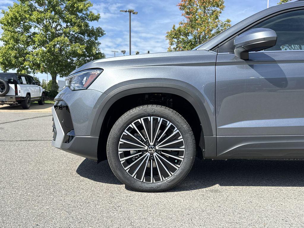 new 2025 Volkswagen Taos car, priced at $30,500