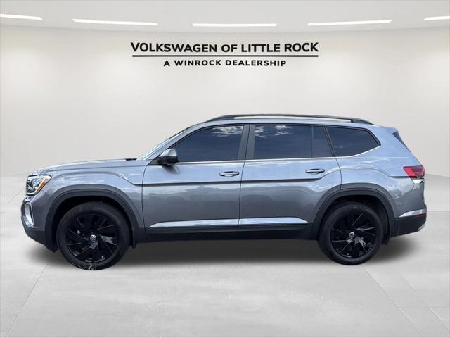 used 2024 Volkswagen Atlas car, priced at $35,000