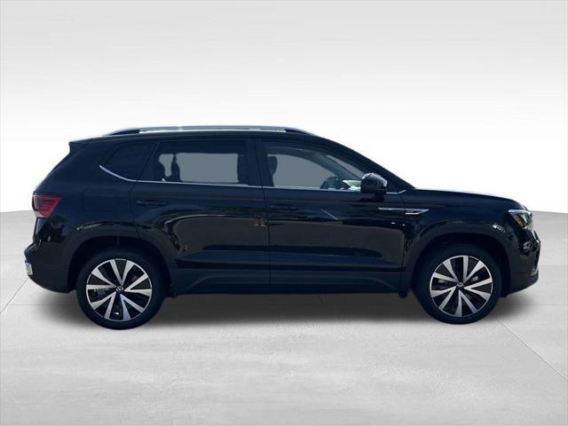 new 2024 Volkswagen Taos car, priced at $27,337