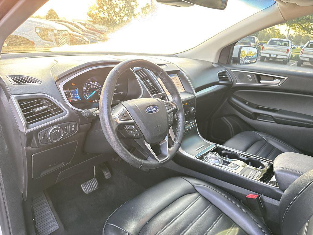 used 2019 Ford Edge car, priced at $14,000