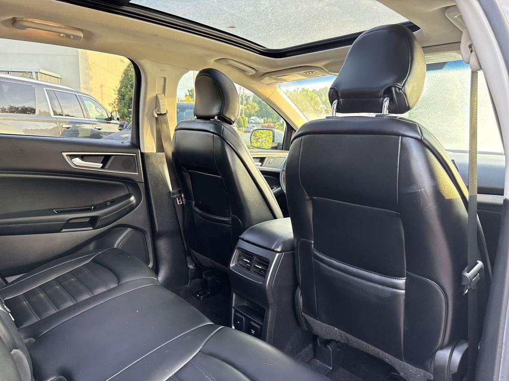 used 2019 Ford Edge car, priced at $14,000