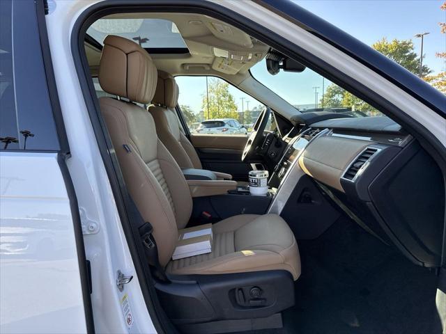 new 2025 Land Rover Discovery car, priced at $87,278