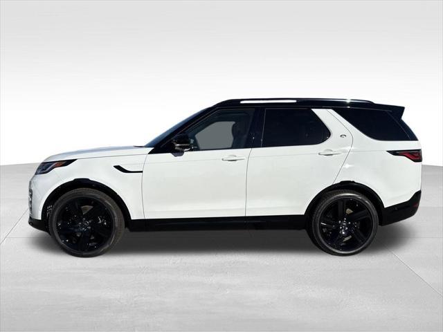 new 2025 Land Rover Discovery car, priced at $87,278