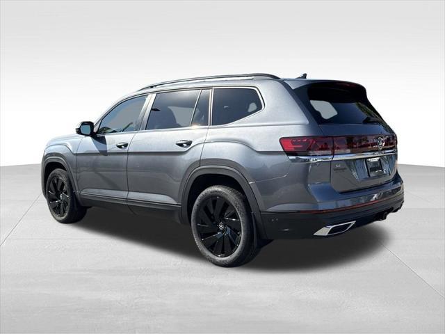 new 2024 Volkswagen Atlas car, priced at $39,365